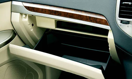 Mitsubishi Pajero LONG EXCEED (V93W)