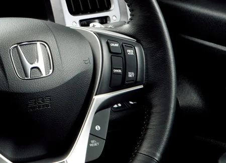 Honda Stepwagon Spada Z INTER NAVI SELECTION (RK5)
