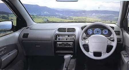 Daihatsu Terios CX (J100G)