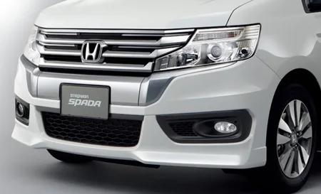 Honda Stepwagon Spada Z (RK6)