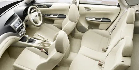 Subaru Impreza 15S (GH2)