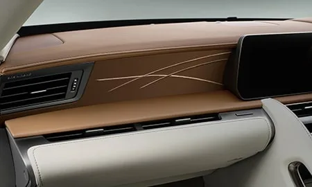 Lexus LC500 CONVERTIBLE PINNACLE (URZ100)