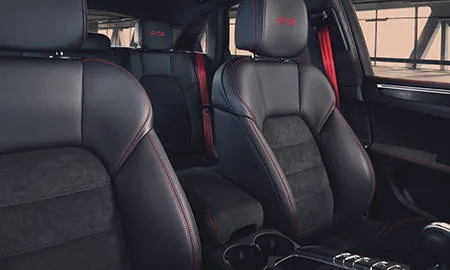 Porsche Macan GTS (J1L29)