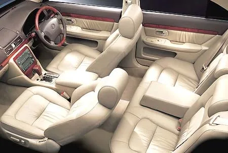 Toyota Progres NC250 IR VERSION WALNUT PACKAGE (JCG10)
