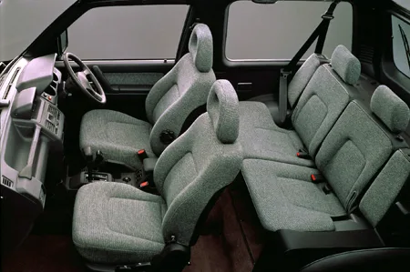Mitsubishi Pajero XL (V24V)