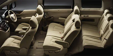 Nissan Elgrand 350HIGHWAY STAR PREMIUM URBAN CHROME (PE52)