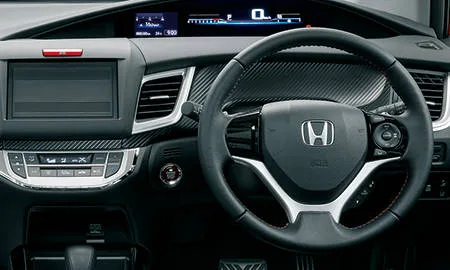 Honda Jade RS HONDA SENSING (FR5)