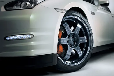 Nissan Gtr PURE EDITION (R35)
