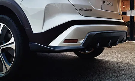 Nissan Kicks X FOUR TWO TONE INTERIOR EDITION (SNP15)