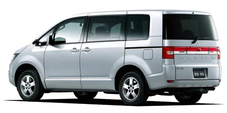 Mitsubishi Delica D5 C2 G NAVI PACKAGE (CV5W)