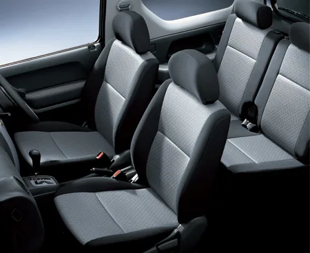 Suzuki Jimny Sierra BASEGRADE (JB43W)