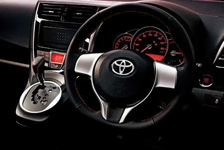 Toyota Ractis S (NCP120)