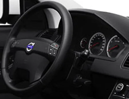 Volvo XC90 V8 TE (CB8444AW)