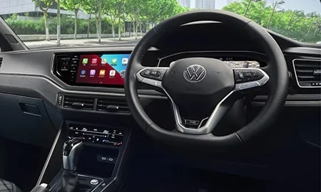 Volkswagen Polo TSI R-LINE (AWDLA)