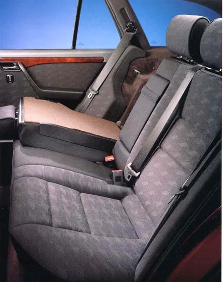Mercedes Benz Cclass Stationwagon C230 STATIONWAGON (202083)