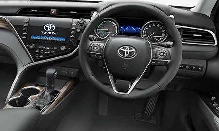 Toyota Camry G LEATHER PACKAGE (AXVH70)
