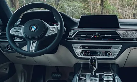 Bmw 7 Series 750LI X DRIVE PURE METAL EDITION (7D30 / 7R30 / 7R44 / 7S30 / 7T30 / 7U44 / 7U66 / 7V30 / 7W30)