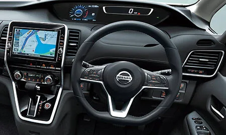 Nissan Serena HIGHWAY STAR V SELECTION (GFC27)