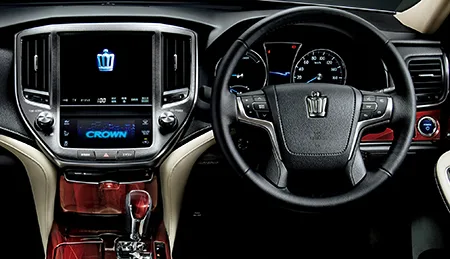 Toyota Crown Hybrid ROYAL SALOON G (AWS210)
