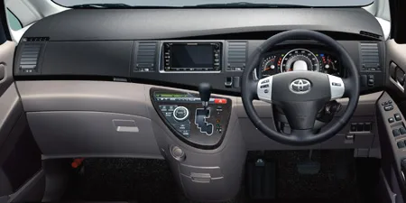 Toyota Isis PLATANA (ZNM10W)