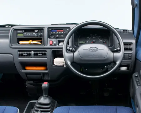 Subaru Sambar Van ディアス (TV1)