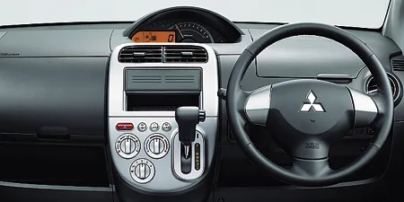 Mitsubishi EK Sport X (H82W)
