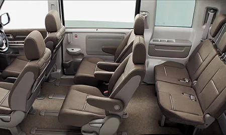 Honda Stepwagon G (RP2)