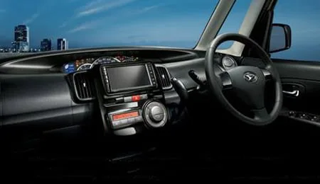 Daihatsu Tanto CUSTOM RS (L385S)