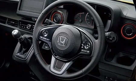 Honda None RS (JG3)
