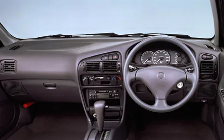 Mitsubishi Lancer MX SALOON S (CB3A)