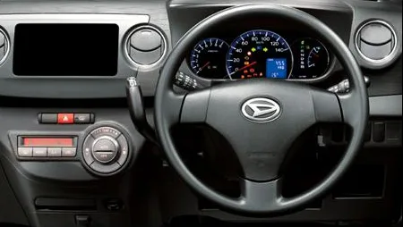 Daihatsu Tanto Exe CUSTOM G (L465S)