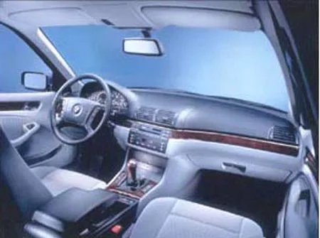 Bmw 3 Series 320i (AM20)