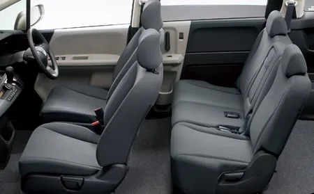 Honda Freed FLEX AERO (GB3)