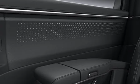 Lexus LM500H VERSION L (TAWH15W)