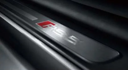 Audi RS5 BASE GRADE (8TCFSF)