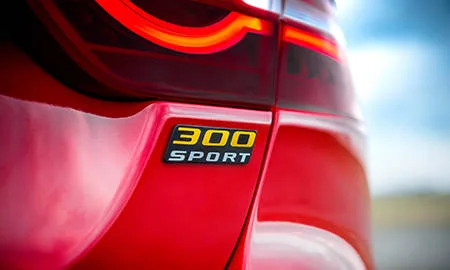 Jaguar XE300 SPORT (JA2XC)