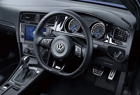 Volkswagen Golf R BASE GRADE (AUCJXF)
