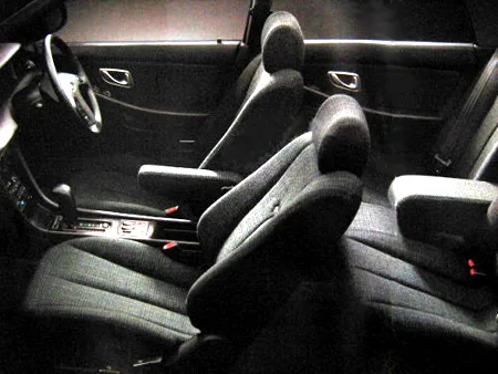 Mitsubishi Diamante 30R-SE (F17A)