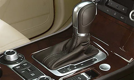 Volkswagen Touareg V6 (7PCGRS)