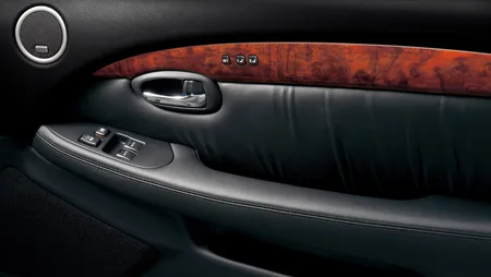 Lexus SC430 базовая (UZZ40)