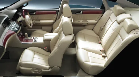 Nissan Fuga 350XV VIP (PY50)