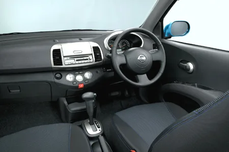 Nissan March 14S (BK12)