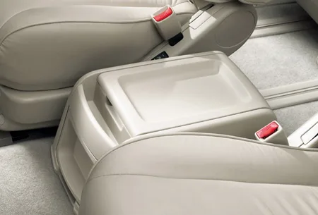 Nissan Elgrand HIGHWAY STAR (MNE51)