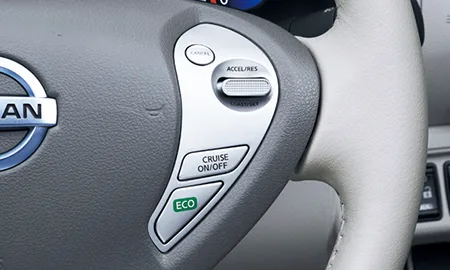 Nissan Leaf G (AZE0)