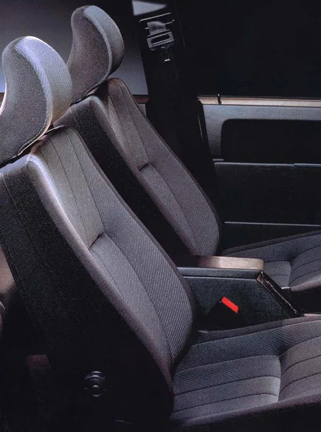 Volvo 940 GL (9B230)