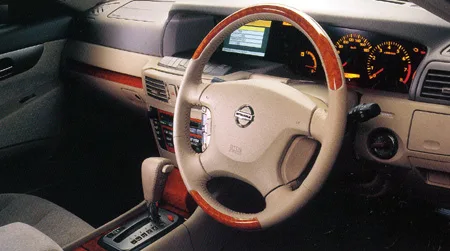 Mitsuoka Galue II STANDARD (MY34)