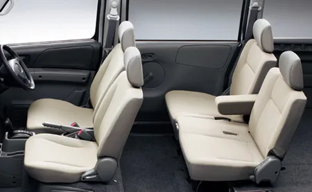 Nissan Clipper Rio E FOUR SPECIAL PACK (U72W)
