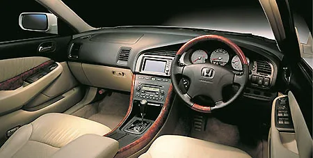 Honda Inspire TYPE S (UA5)
