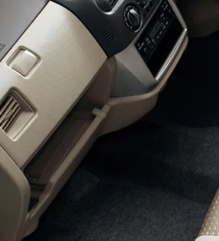 Nissan Otti S FOUR (H91W)