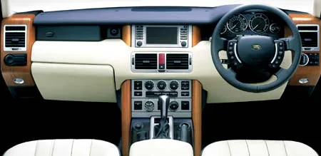 Land Rover Range Rover VOGUE (LM44)